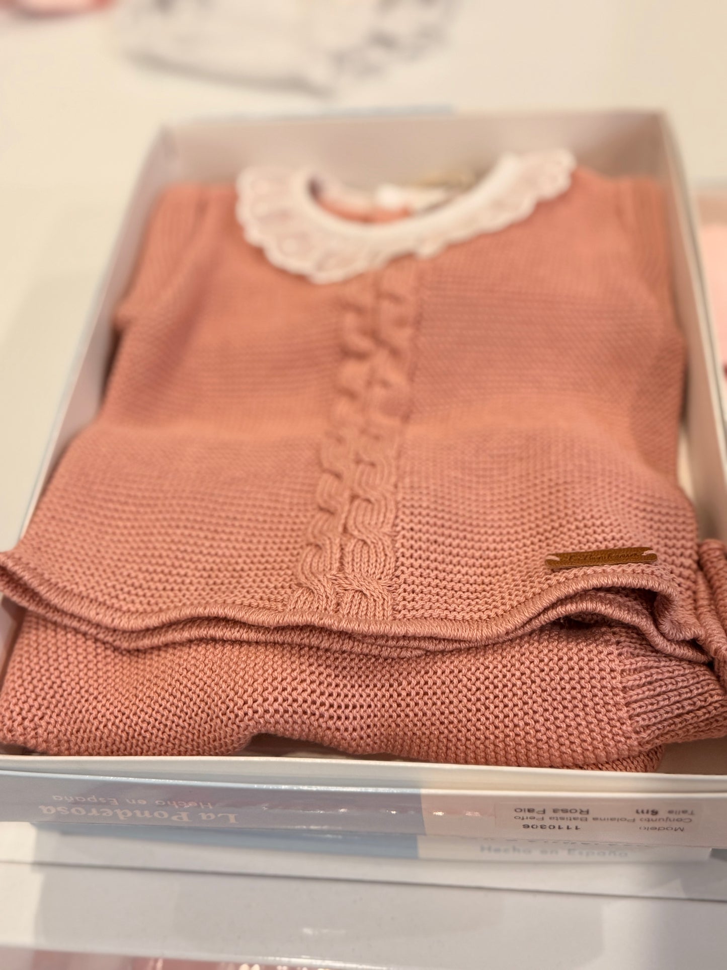 Conjunto tejido rosa palo tira