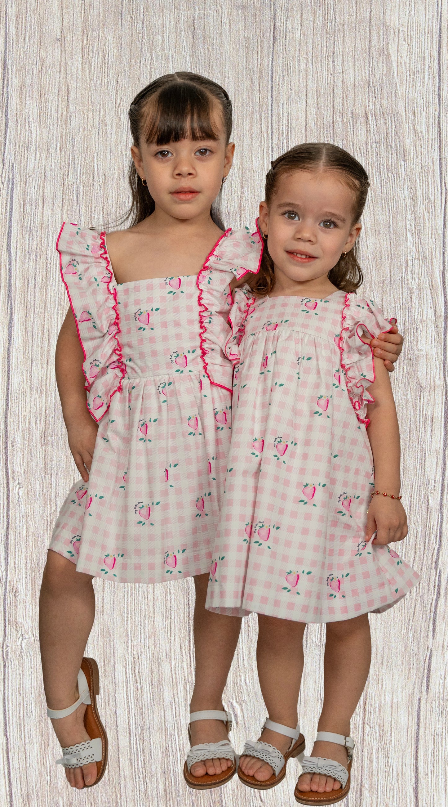 Vestido fresas espalda en V