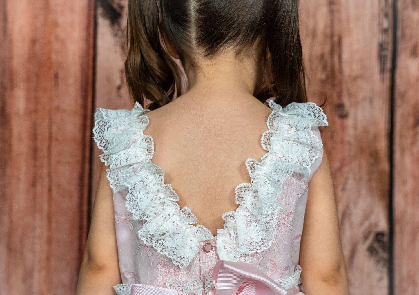 Vestido mońos bordados CT
