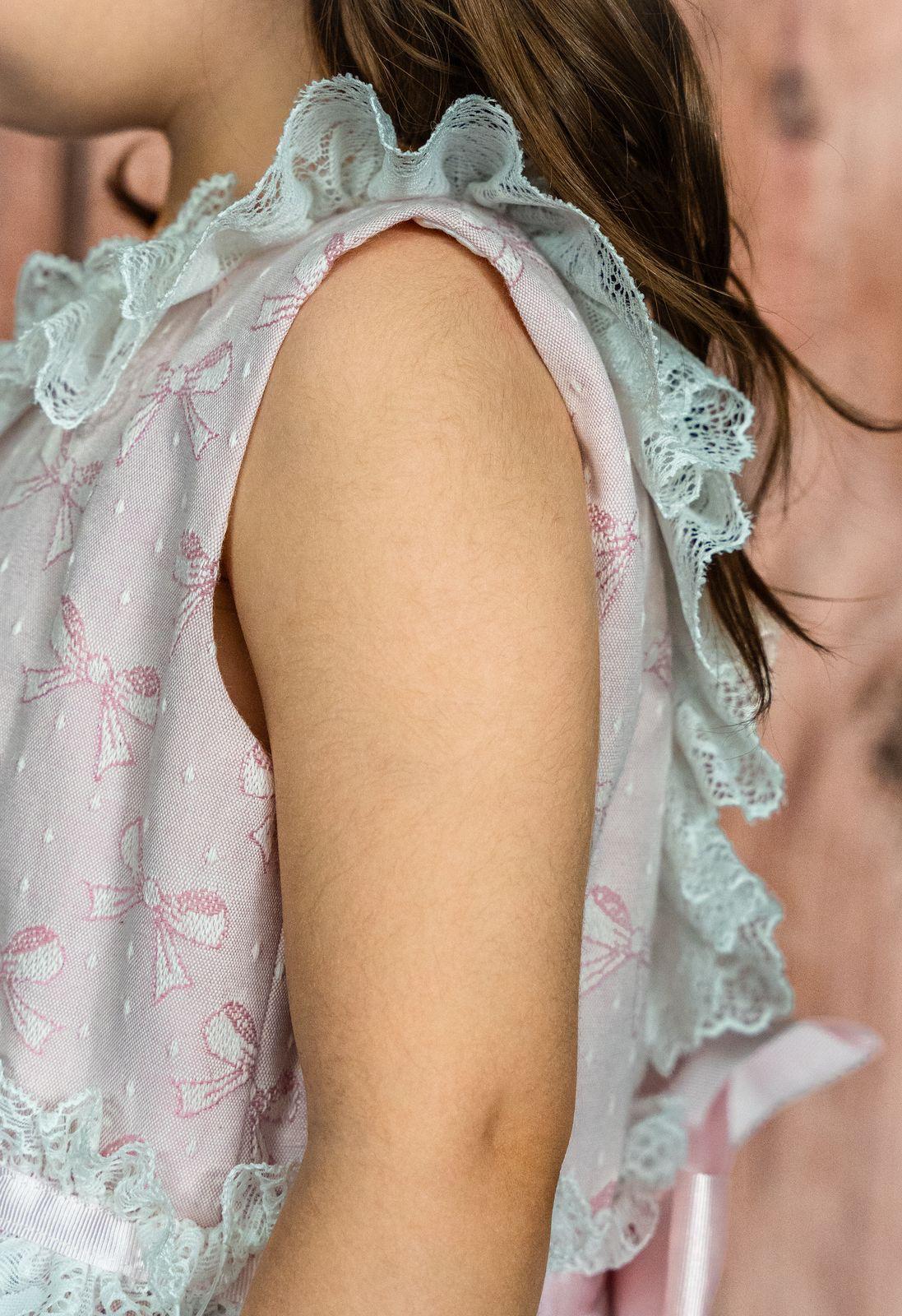 Vestido mońos bordados CT