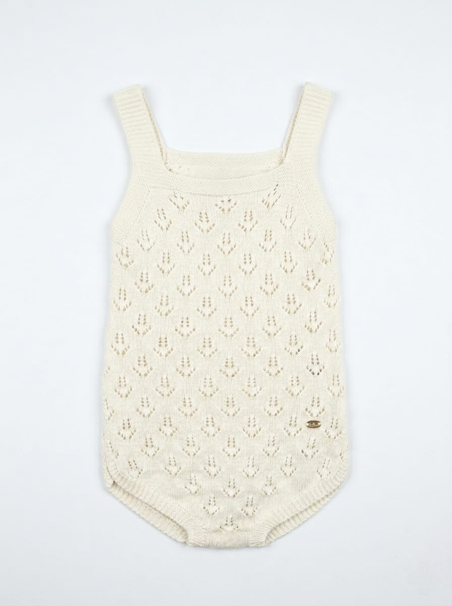 Pelele de punto blanco