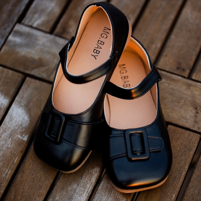 Zapatillas hebilla negro