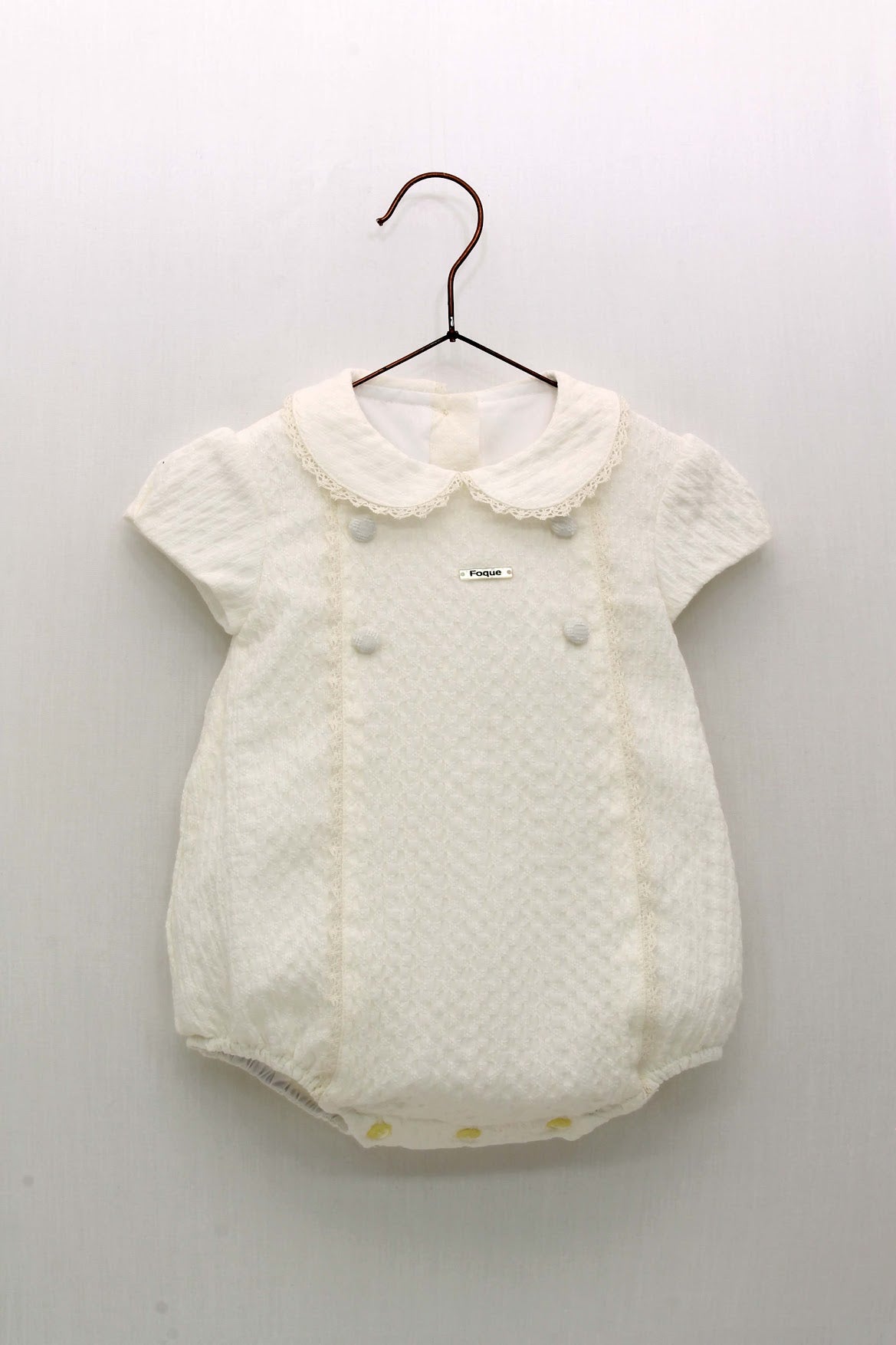 Jesusito ivory bordado 5804