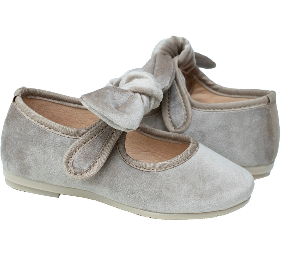 Moño terciopelo caramelo