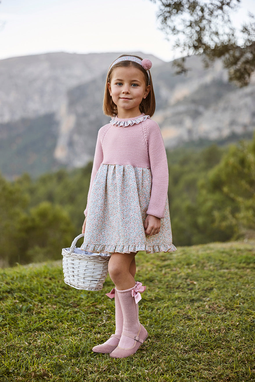 Vestido de punto con falda de florecitas y volante - Vestido para bebé | Juliana