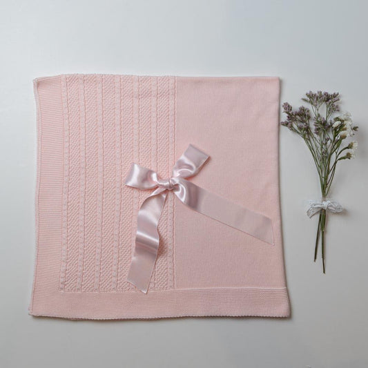 Mantita para bebé ochos