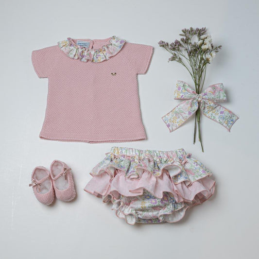 Conjuntito dos piezas punto floreado