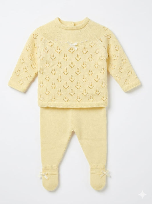 Conjunto dos piezas bordado